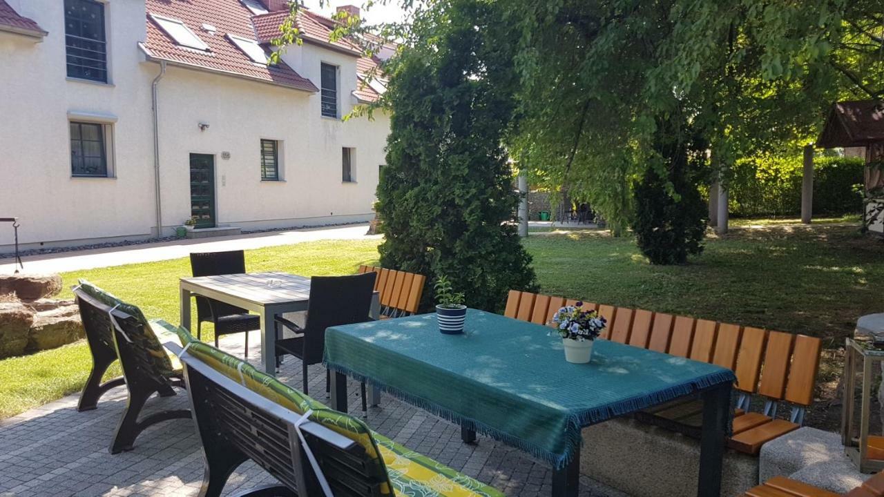 Apartment Im Gruenen Mit Anbindung Ans Zentrum Erfurt Exterior photo